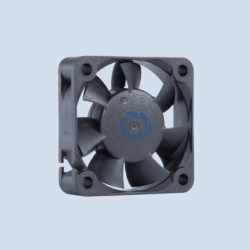 4010-7 blade axial fan