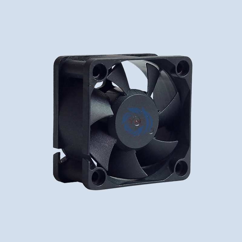 5025 axial fan