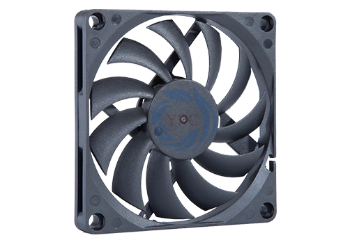 How does Yrongchuan cooling fan achieve a service life of up to 70000 hours?